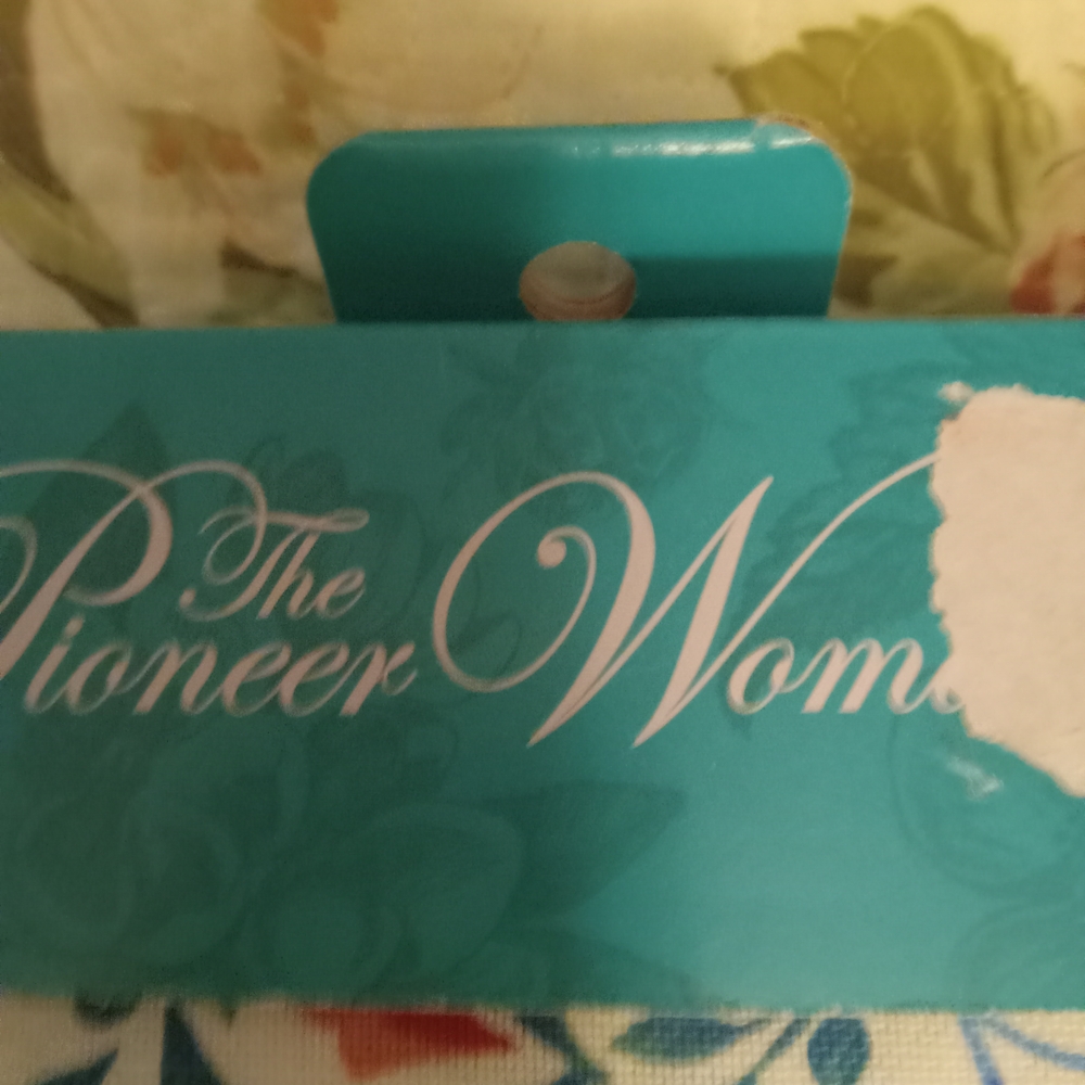 The Pioneer Woman Mazie Floral With Birds 3Pc Window Curtains New In Box - Picture 2 of 7